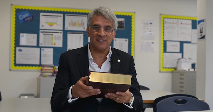 Steve Chalke Raises Deep Questions to 'Restore Confidence in the Bible'