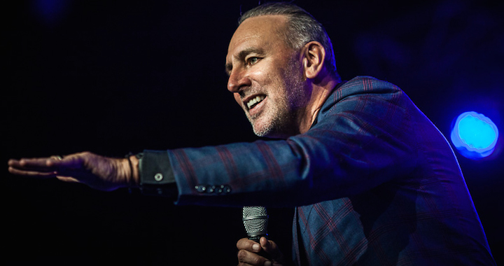 Hillsong Prays: Love Makes A Way